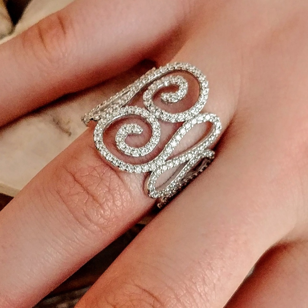 Sparkling Sterling Ribbon Ring - Picture 2 of 8